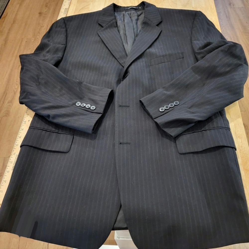 DKNY For Lord & Taylor Navy Blue Pinstripe Wool Men's Suit Jacket  Size 44L